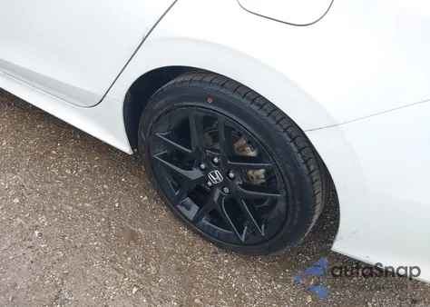 2024 Honda Civic Sport z USA, uszkodzony, nr VIN 2HGFE2F59RH532531